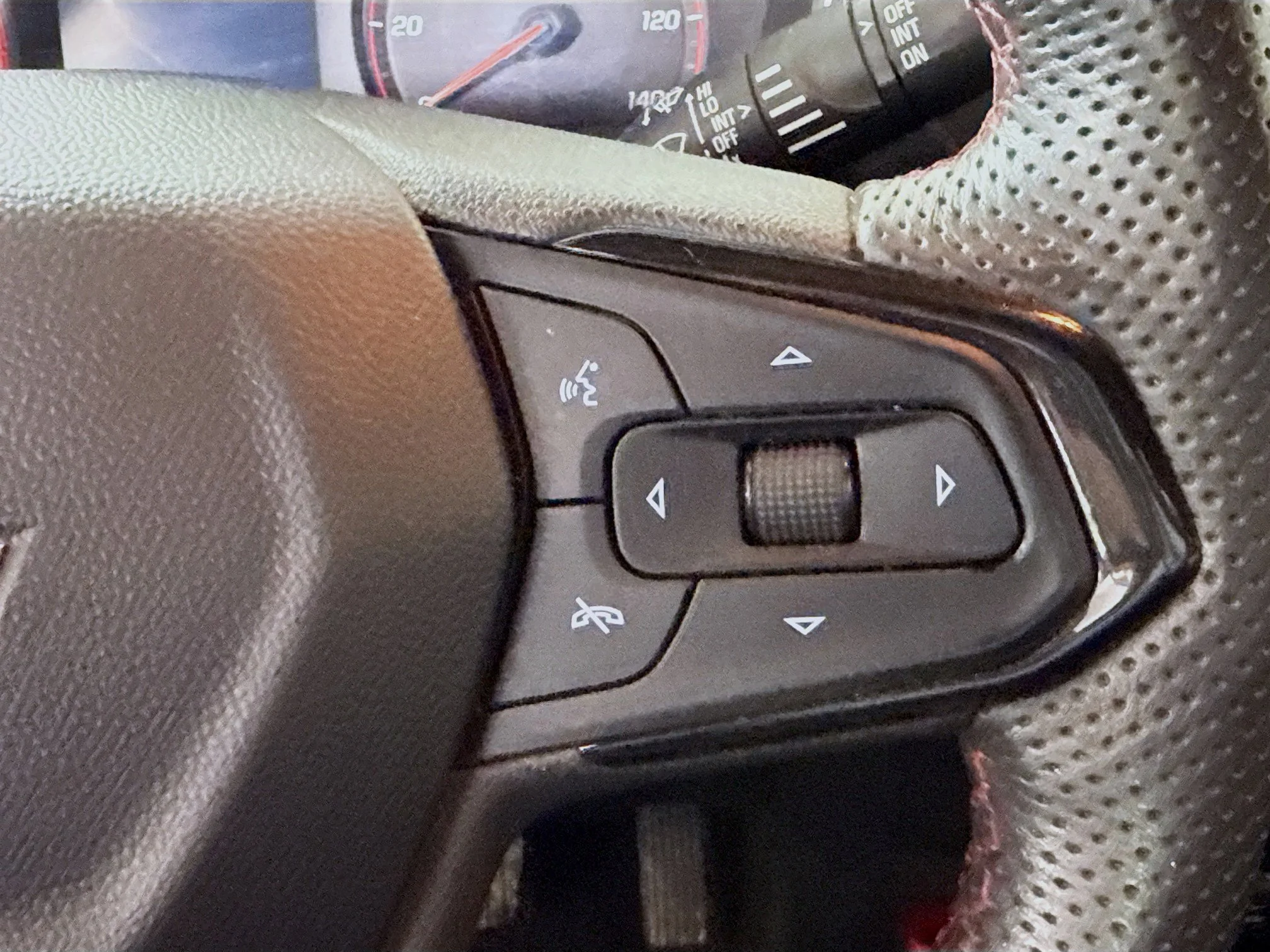 Used 2023 Crimson Metallic Chevrolet RS image 11