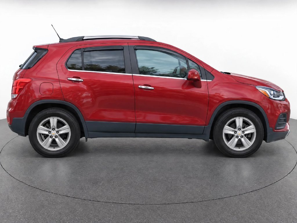 Used 2020 Red Chevrolet LT image 8