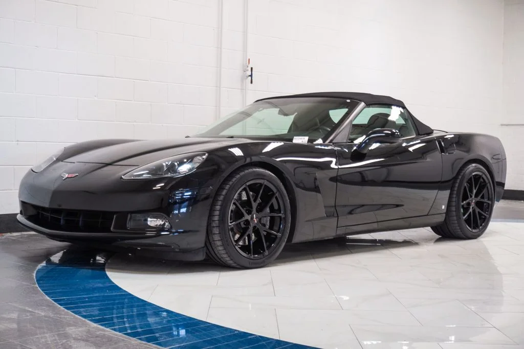 Used 2008 Black Chevrolet Base image 4