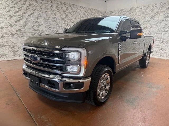 Used 2026 Gray Ford King Ranch image 3