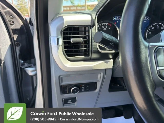 Used 2022 Silver Ford XLT image 15