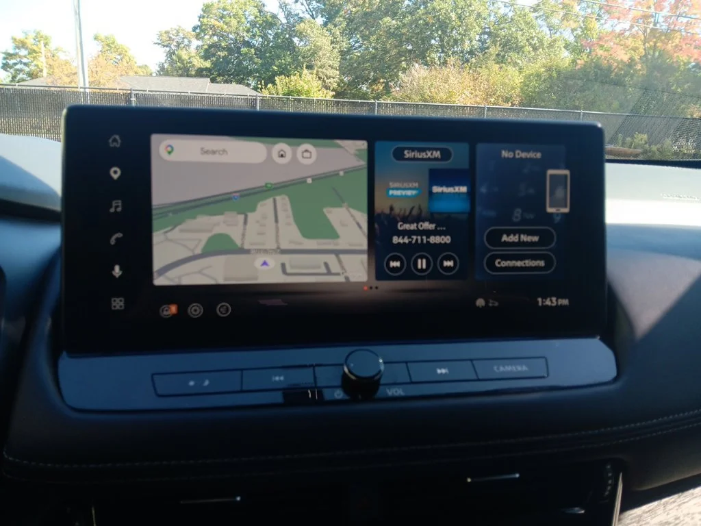 Used 2025 Boulder Gray Pearl Nissan Platinum image 26