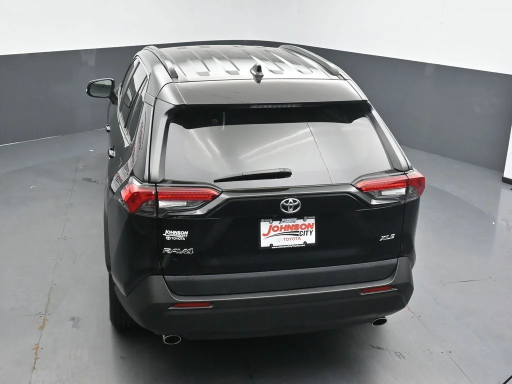 Used 2024 Black Toyota XLE image 27