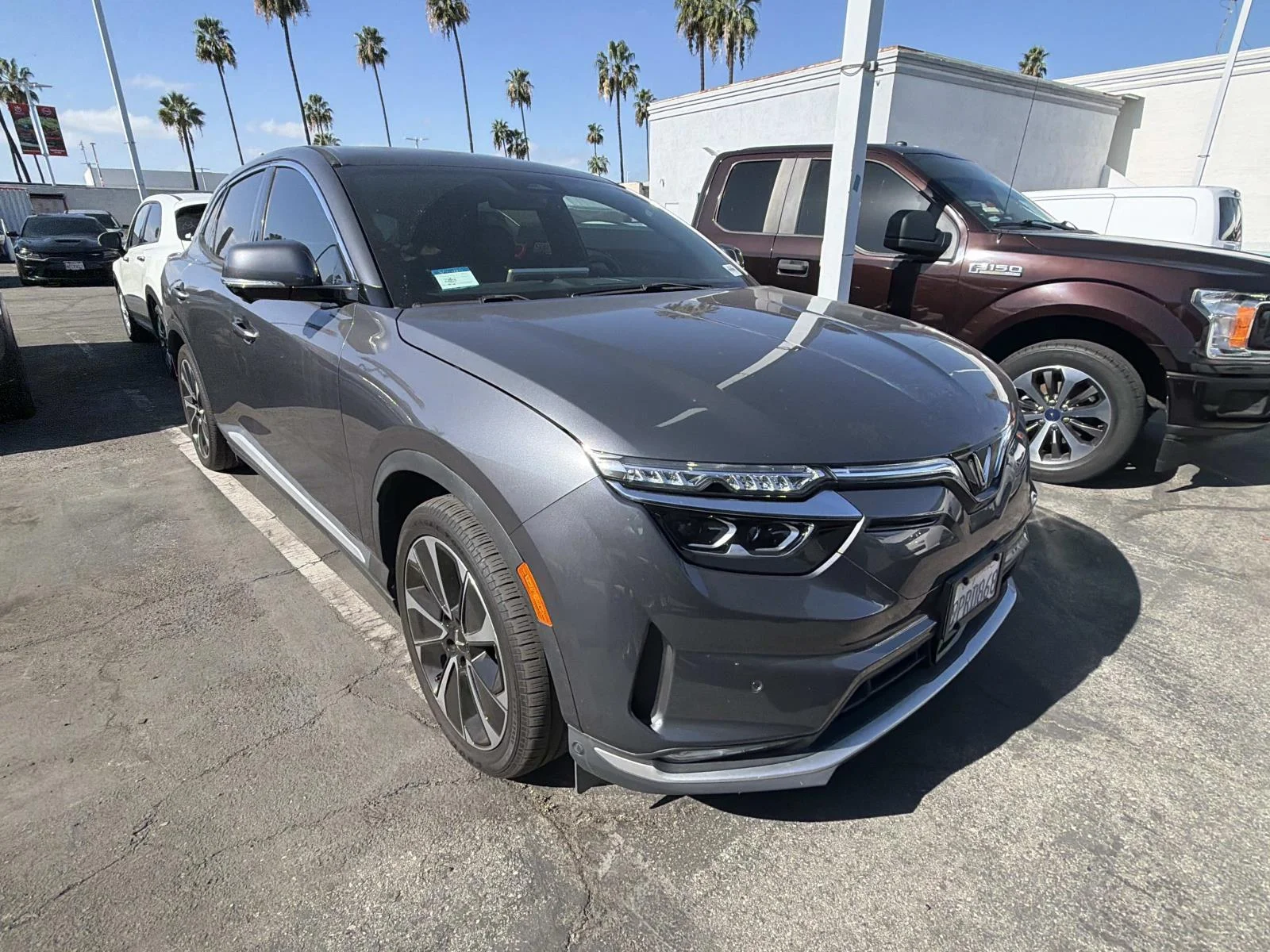 Used 2023 Neptune Grey Metallic VinFast Plus image 4