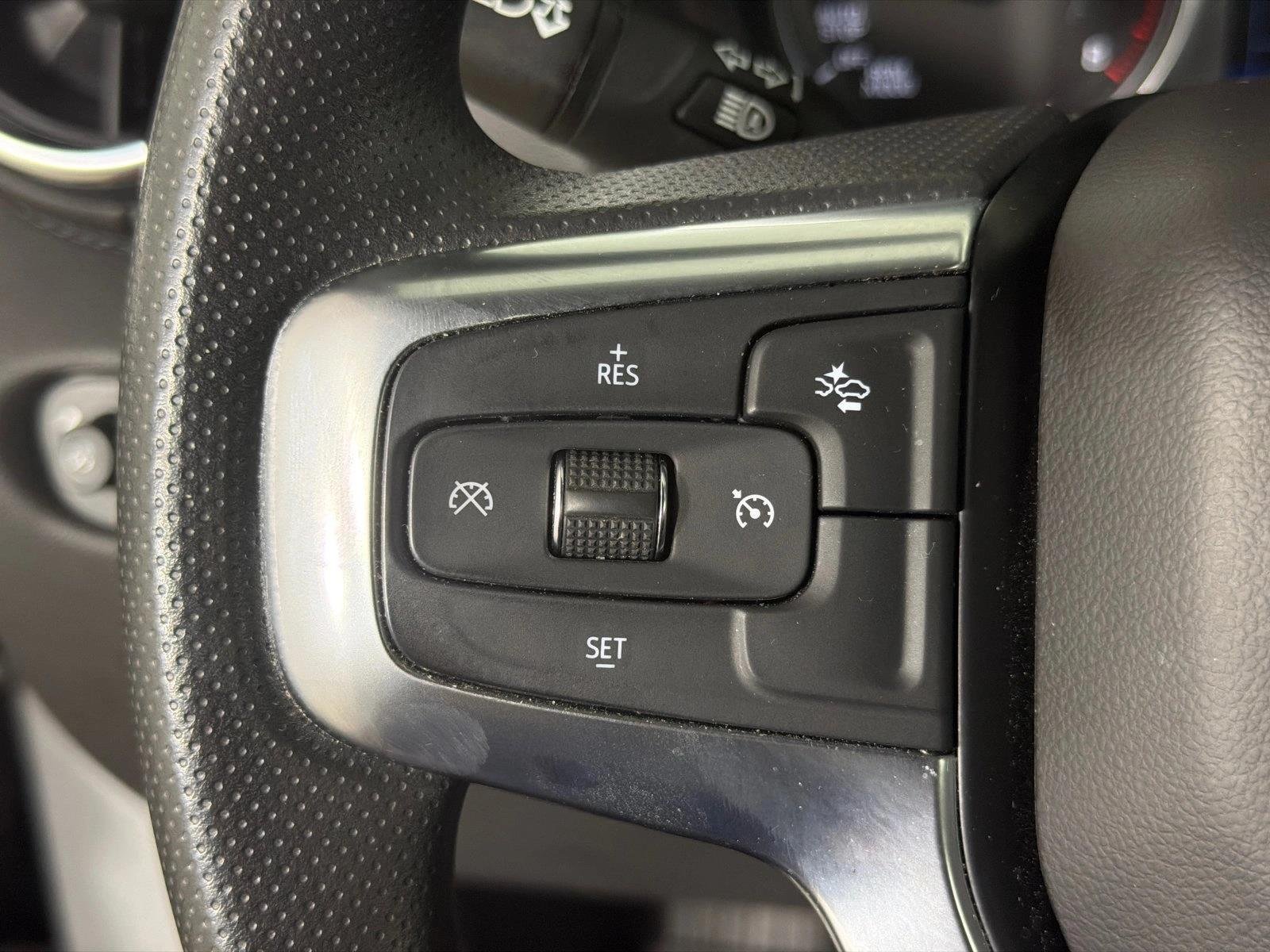 Used 2021 Silver Ice Metallic Chevrolet LT image 25