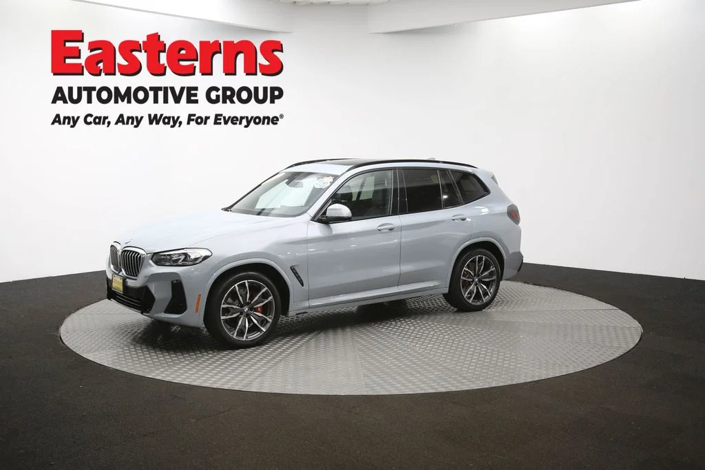 Used 2022 Gray BMW sDrive30i image 58