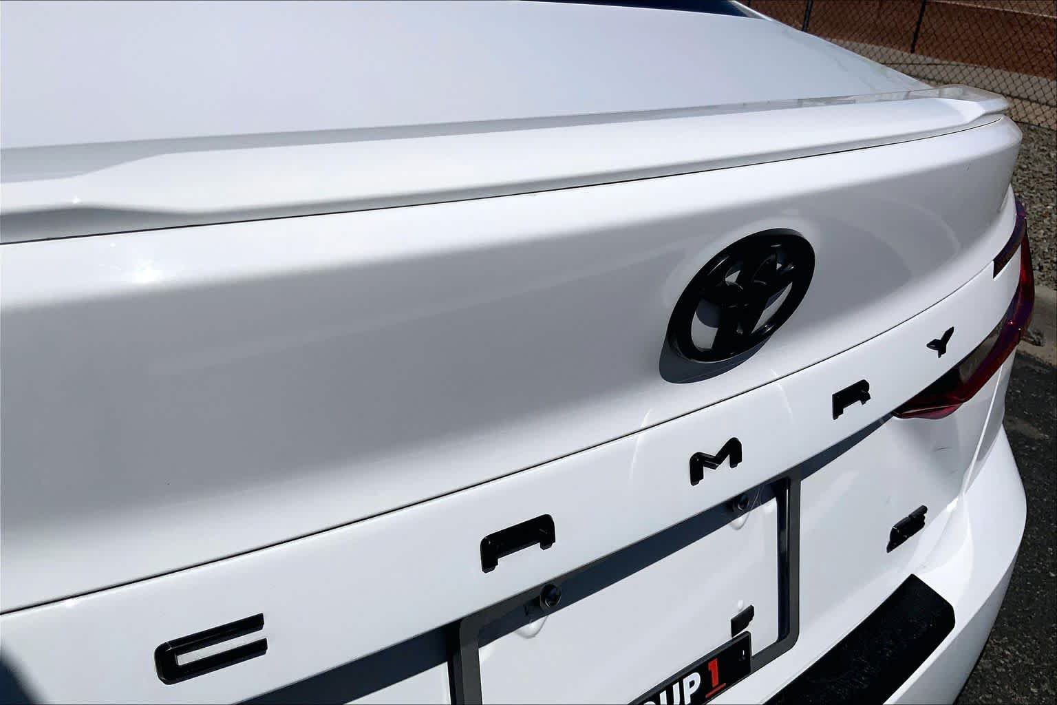 Certified Used 2025 Ice Cap Toyota SE image 28
