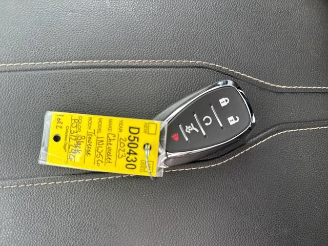 Used 2023 Mosaic Black Metallic Chevrolet LT Leather image 33