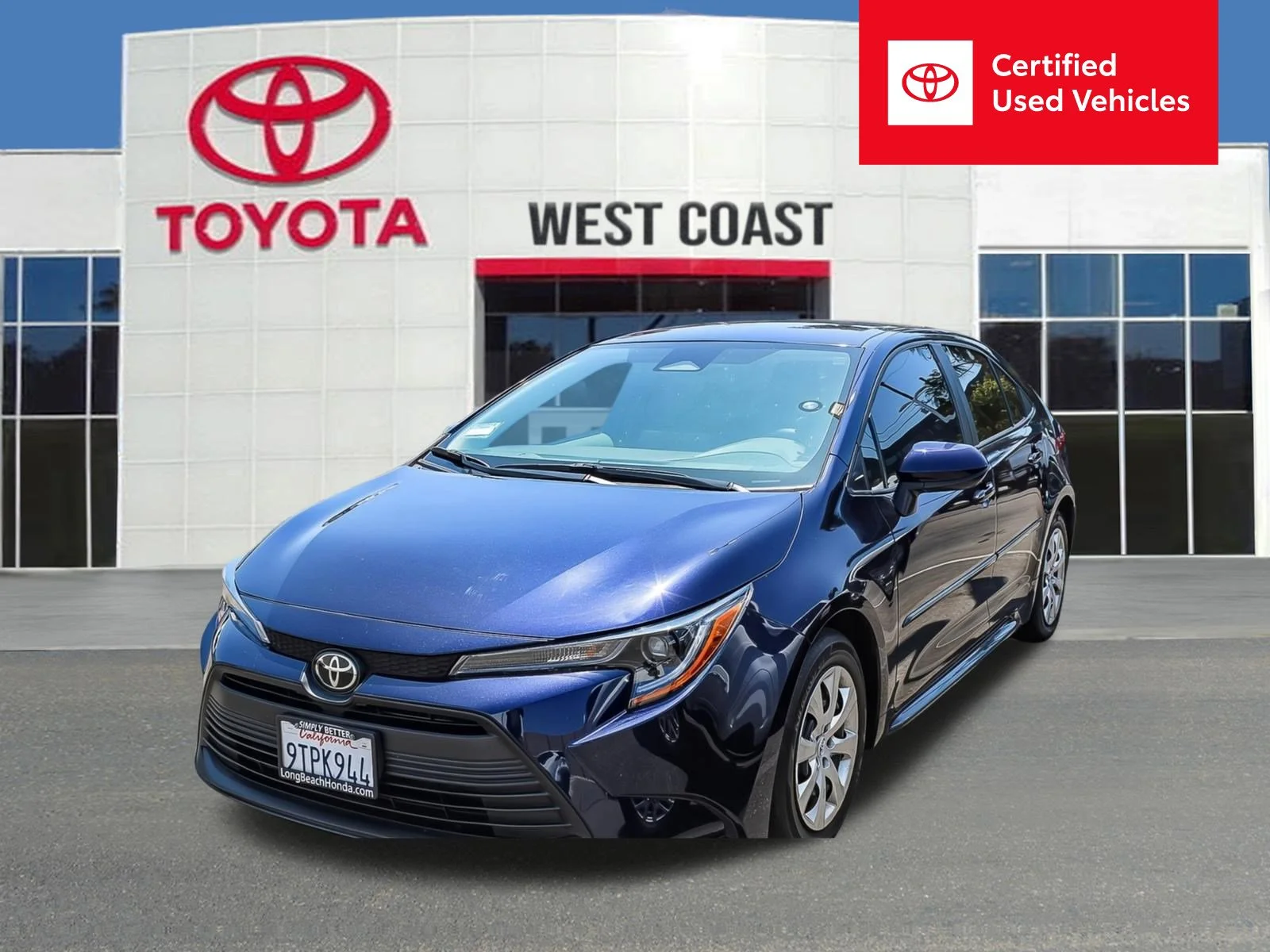 2025 Toyota Corolla LE CVT's photo