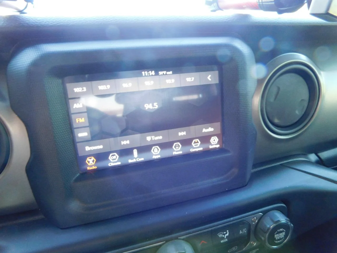 Used 2019 Gray Jeep SPORT S 4X4 image 31