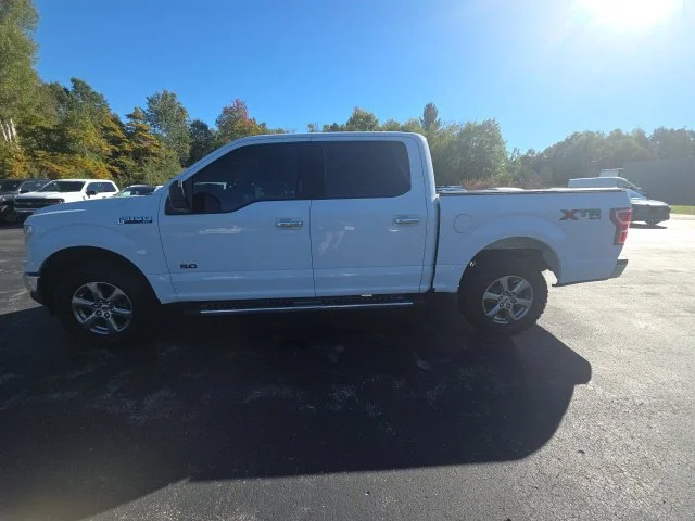 Used 2020  Ford  image 8