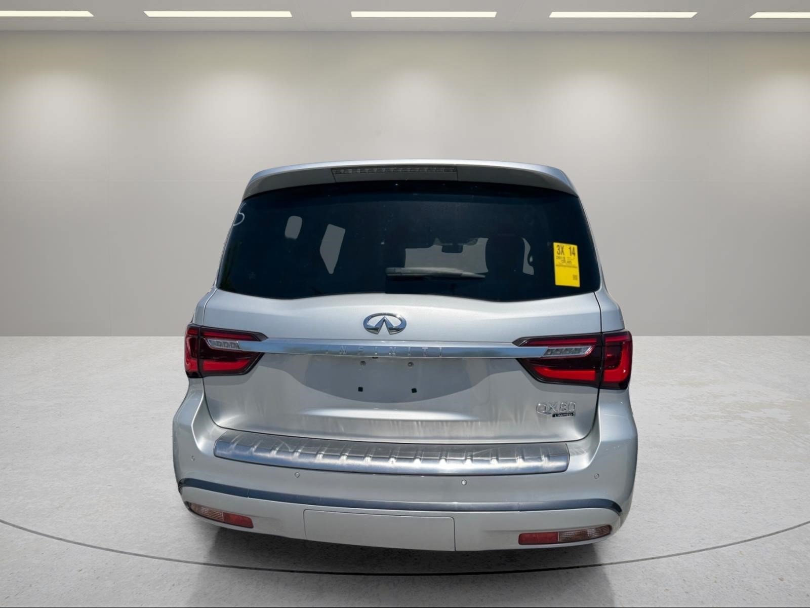 Used 2019 Liquid Platinum INFINITI LIMITED image 8