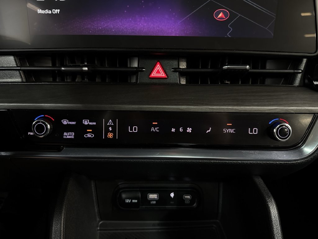 Used 2023 Sapphire Blue Kia X-Line image 26