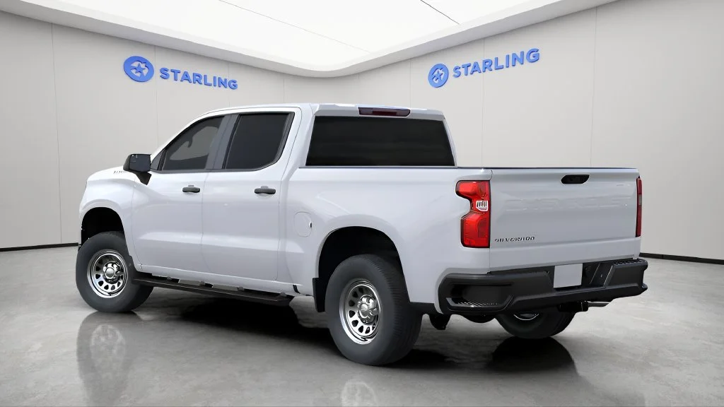 New 2026 Summit White Chevrolet WT image 4