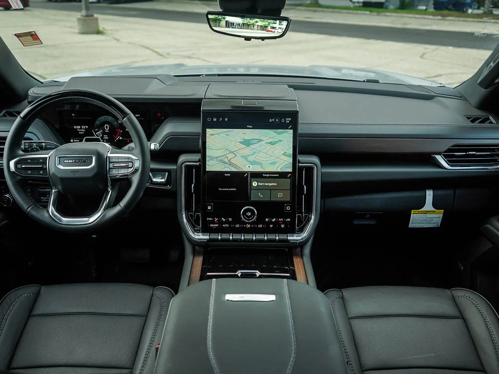 2026 GMC Yukon XL Denali - Photo 14