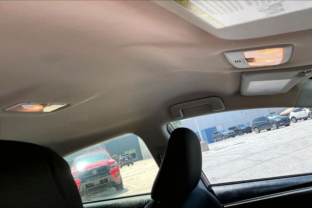 Used 2018 Gray Toyota LE image 20
