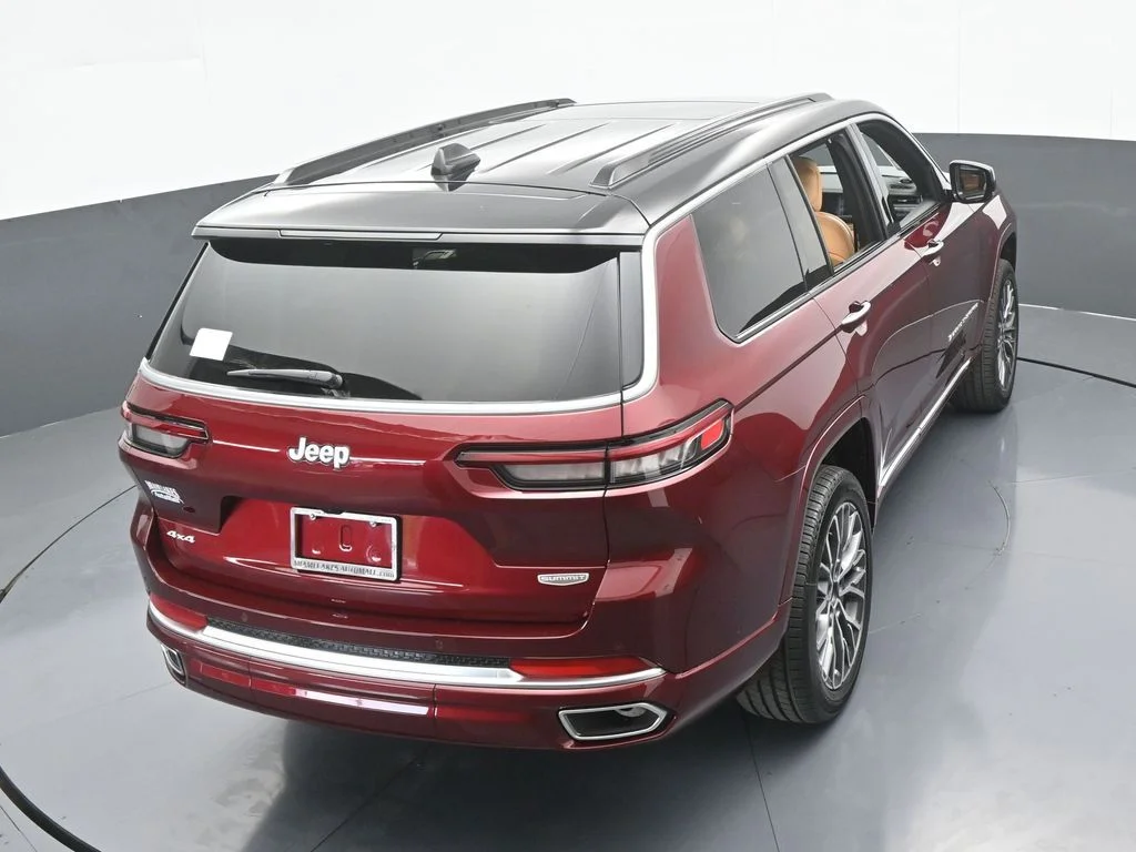 New 2025 Velvet Red Pearlcoat Jeep Summit image 58