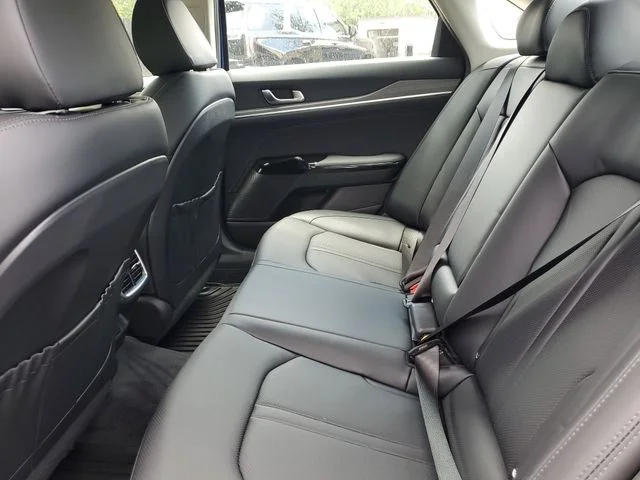 2025 Kia K5 EX - Photo 7