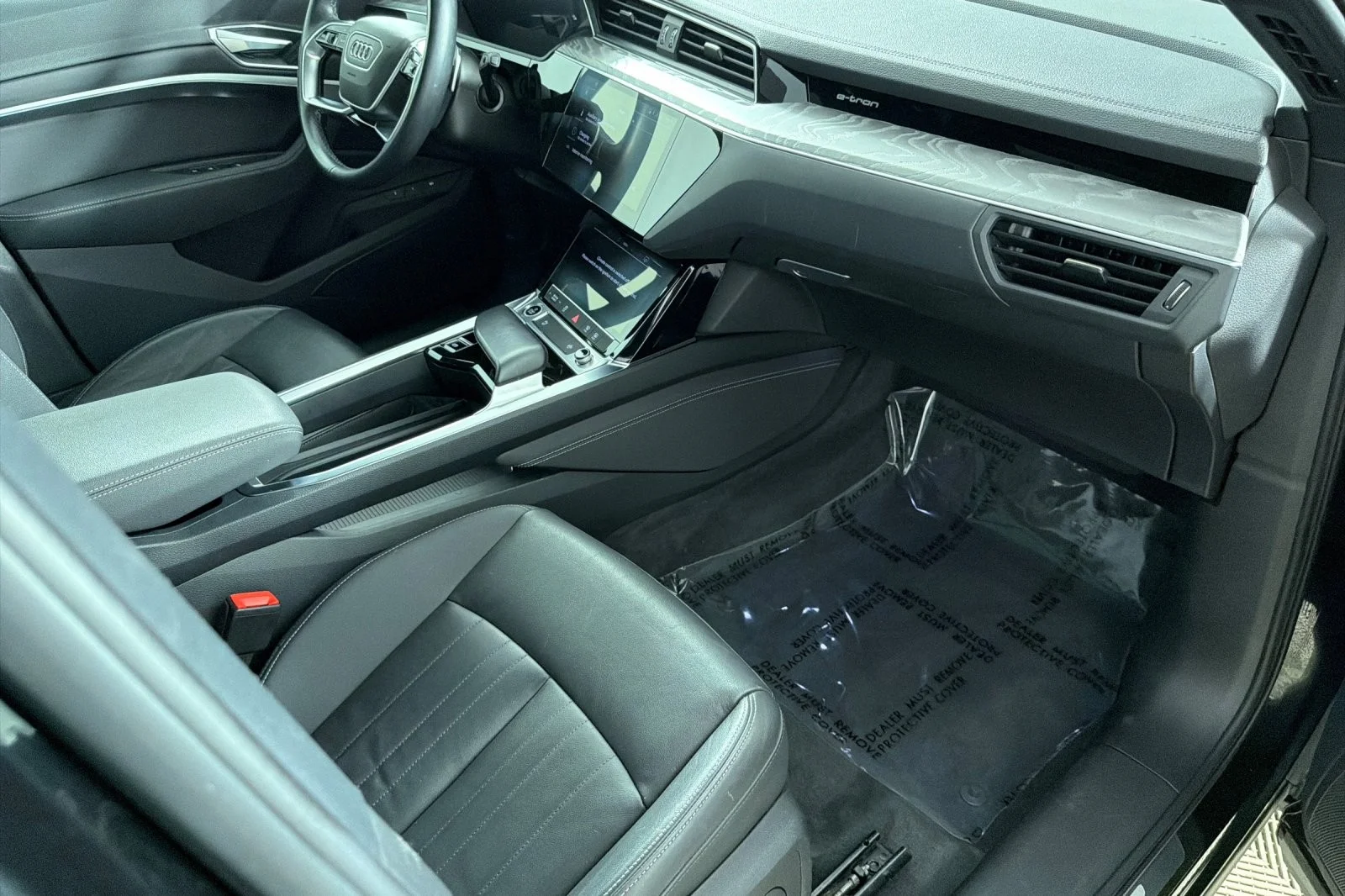 Used 2022 Brilliant Black Audi Premium quattro image 15