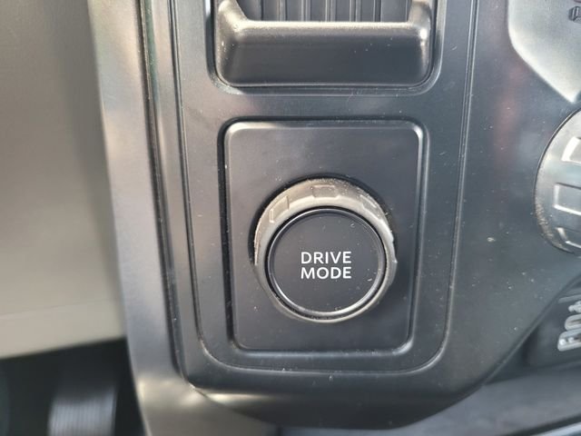 Used 2025 Black Ford XLT image 26