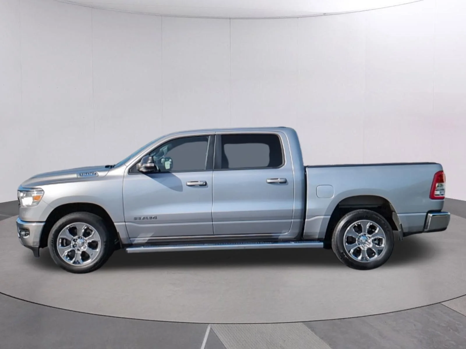 Used 2022 Billet Silver Metallic Clearcoat Ram Big Horn image 2