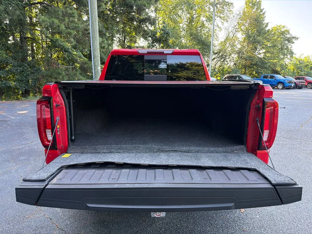 Used 2019 Red GMC SLT image 18