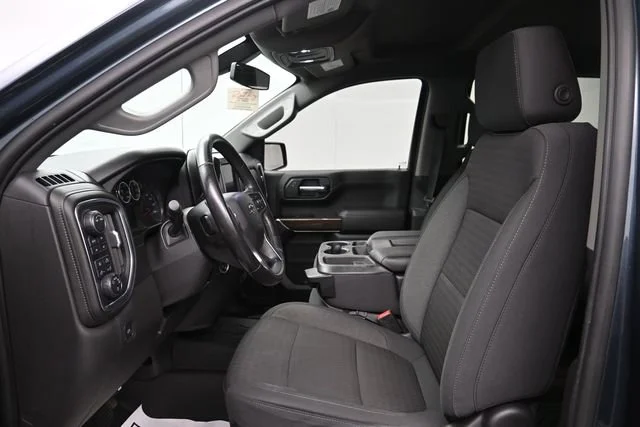 Used 2020 SHADOW GRAY METALLIC Chevrolet RST image 9