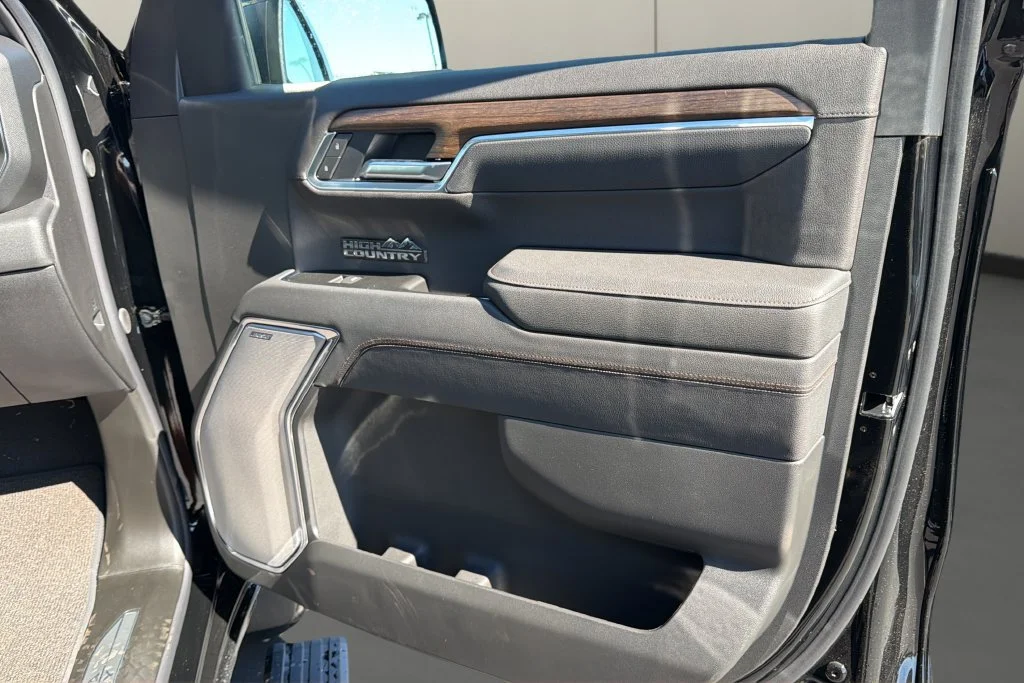 2026 Chevrolet Silverado 1500 High Country - Photo 17