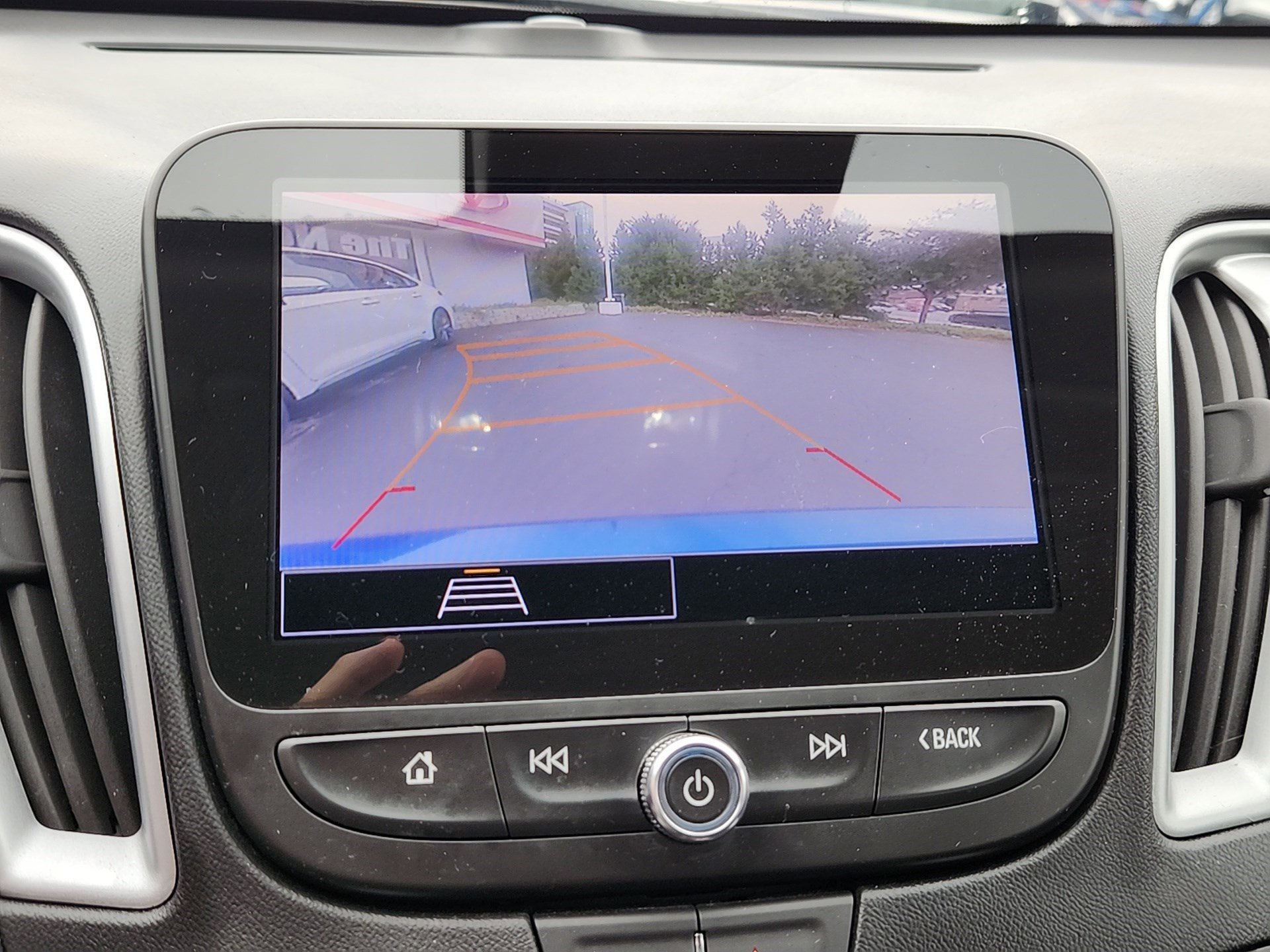 2023 Chevrolet Malibu 1LT - Photo 15