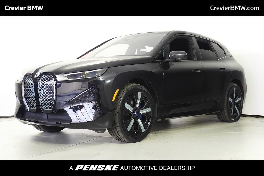 2023 BMW iX xDrive50's photo