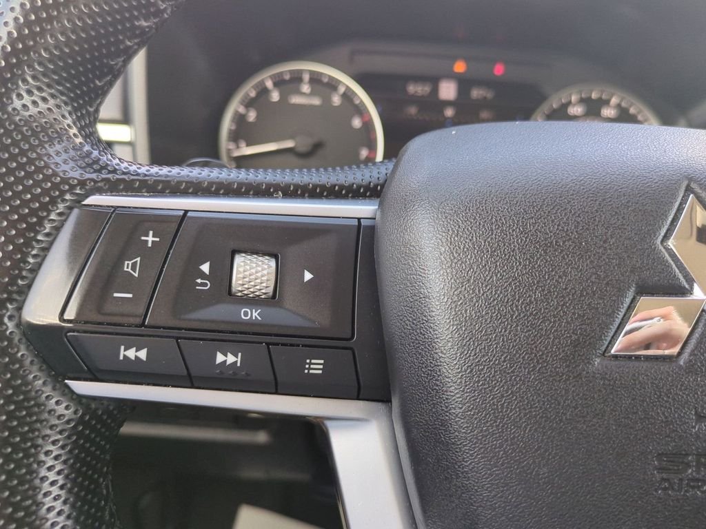 2024 Mitsubishi Outlander SE Black Edition - Photo 34