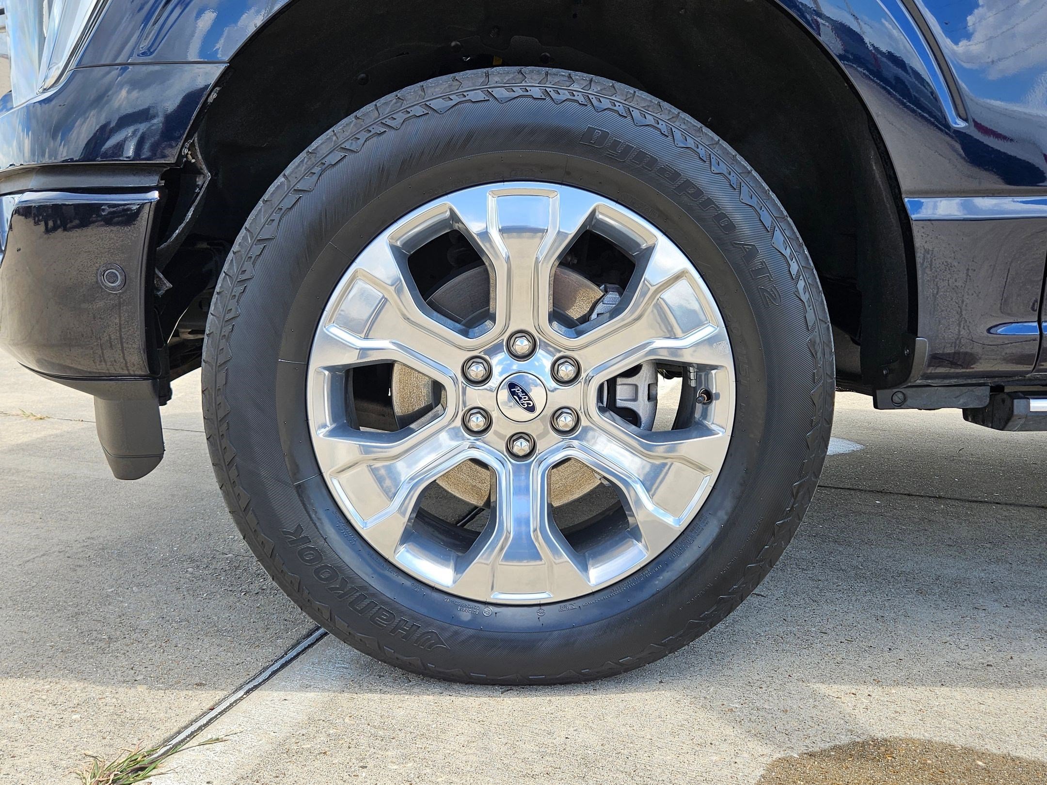 Used 2023 Blue Ford Platinum image 10