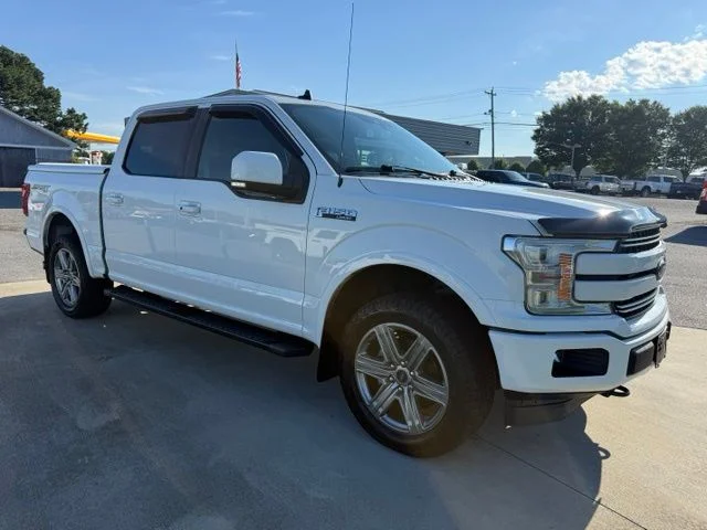 Used 2019 White Ford Lariat image 3
