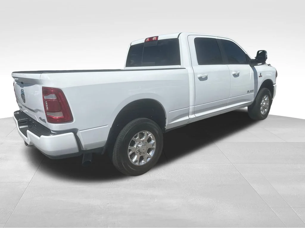 Used 2023 White Ram Laramie image 25