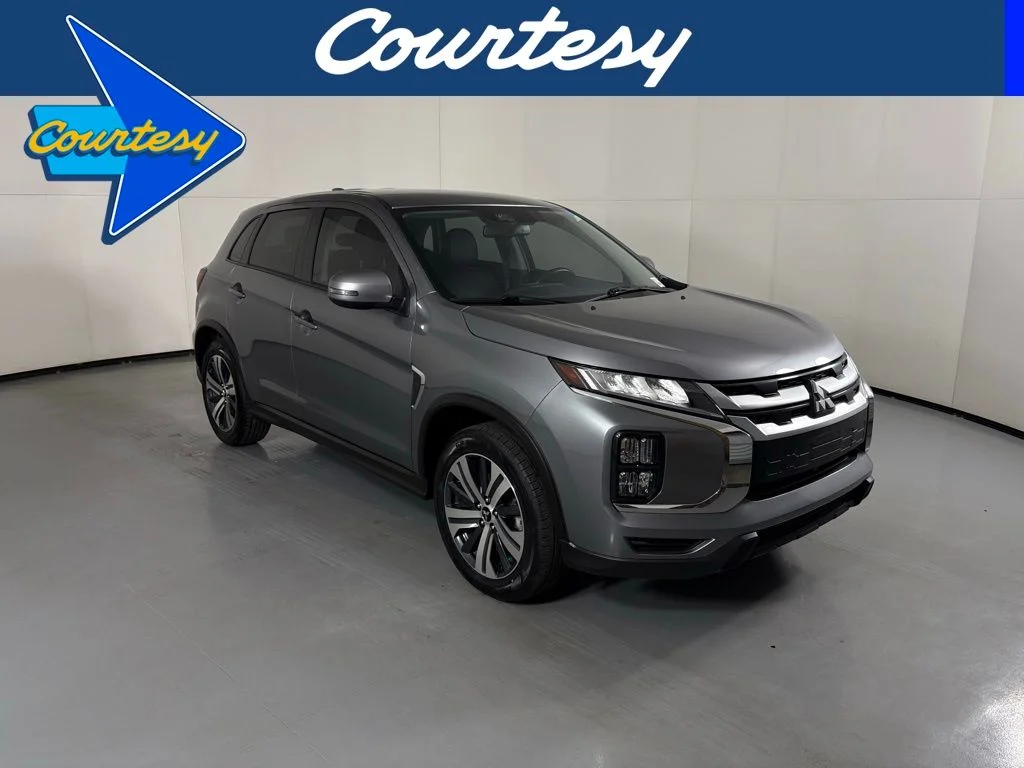2024 Mitsubishi Outlander Sport 2.0 SE AWC CVT's photo