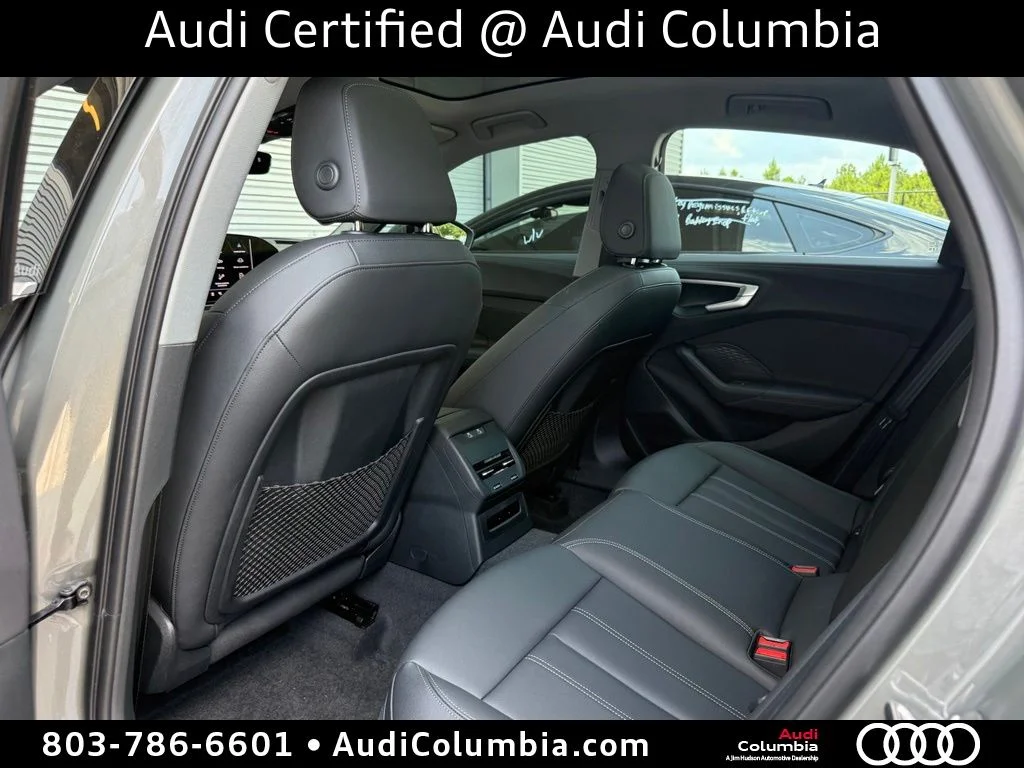 Used 2025  Audi 2.0T Premium image 23