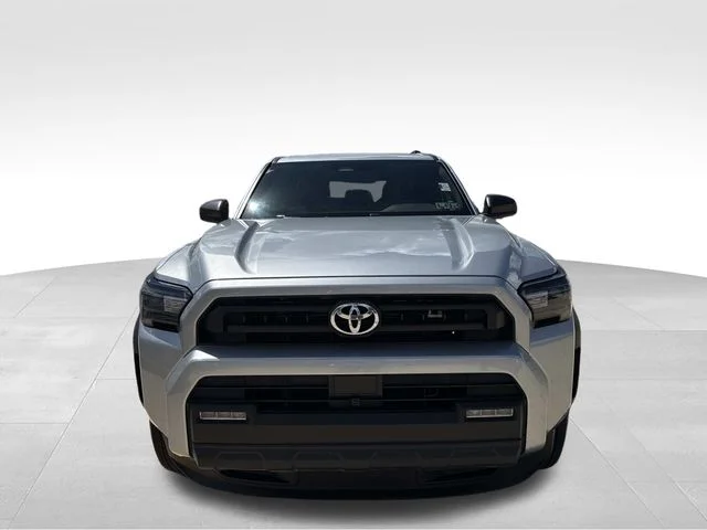 Used 2025 Silver Toyota SR5 image 4