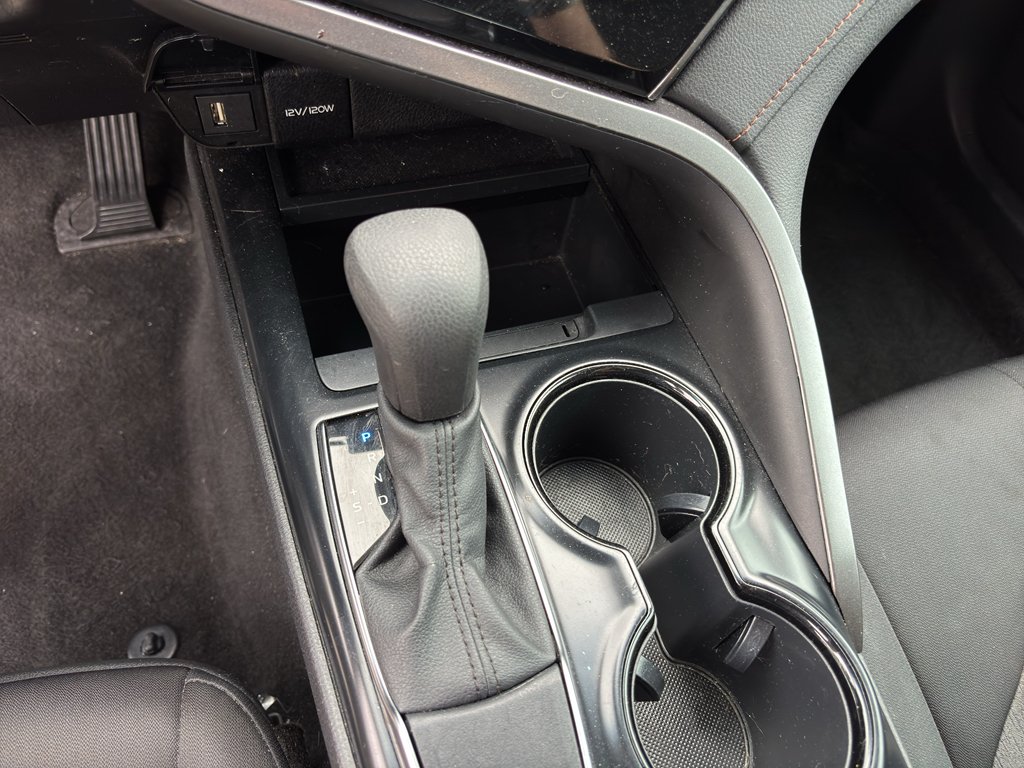 Used 2020 Galactic Aqua Mica Toyota LE image 12