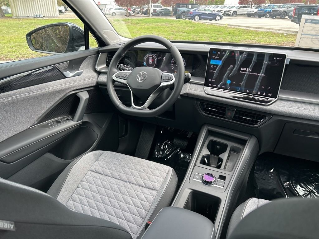 New 2026 Black Volkswagen 2.0T S image 9