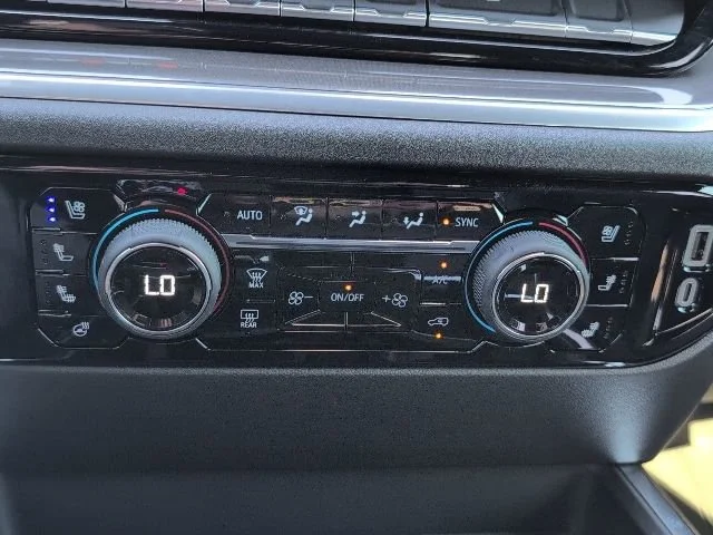 2025 Chevrolet Silverado 1500 High Country - Photo 28
