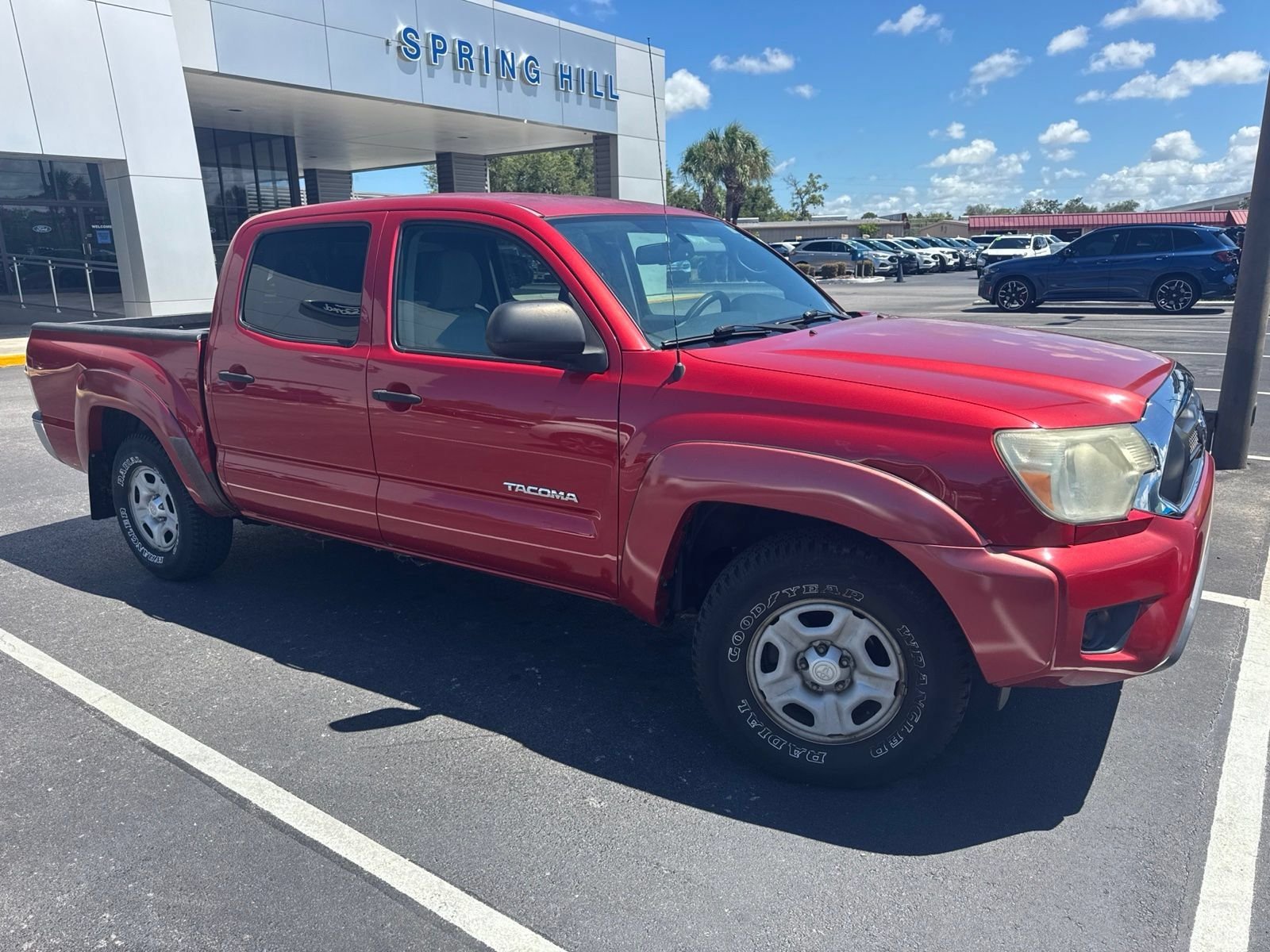 Used 2013 Barcelona Red Metallic Toyota Base image 2
