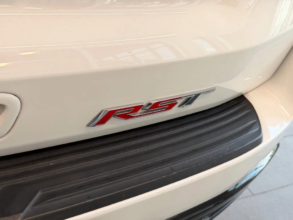 Used 2023 White Chevrolet RST image 16