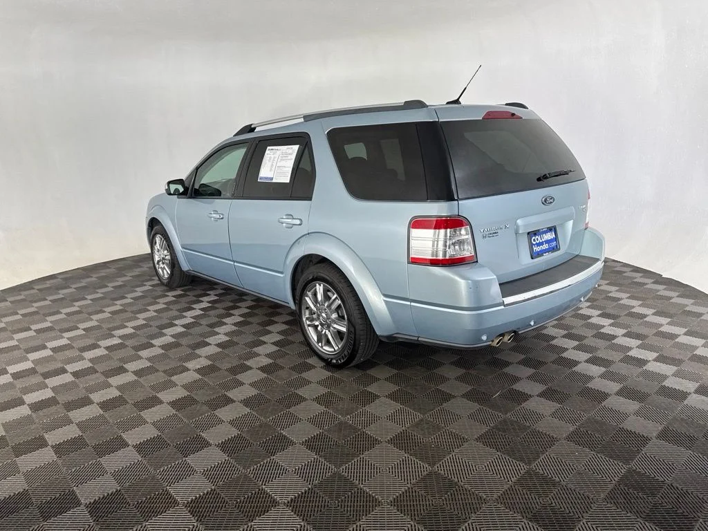 Used 2008  Ford Limited image 7