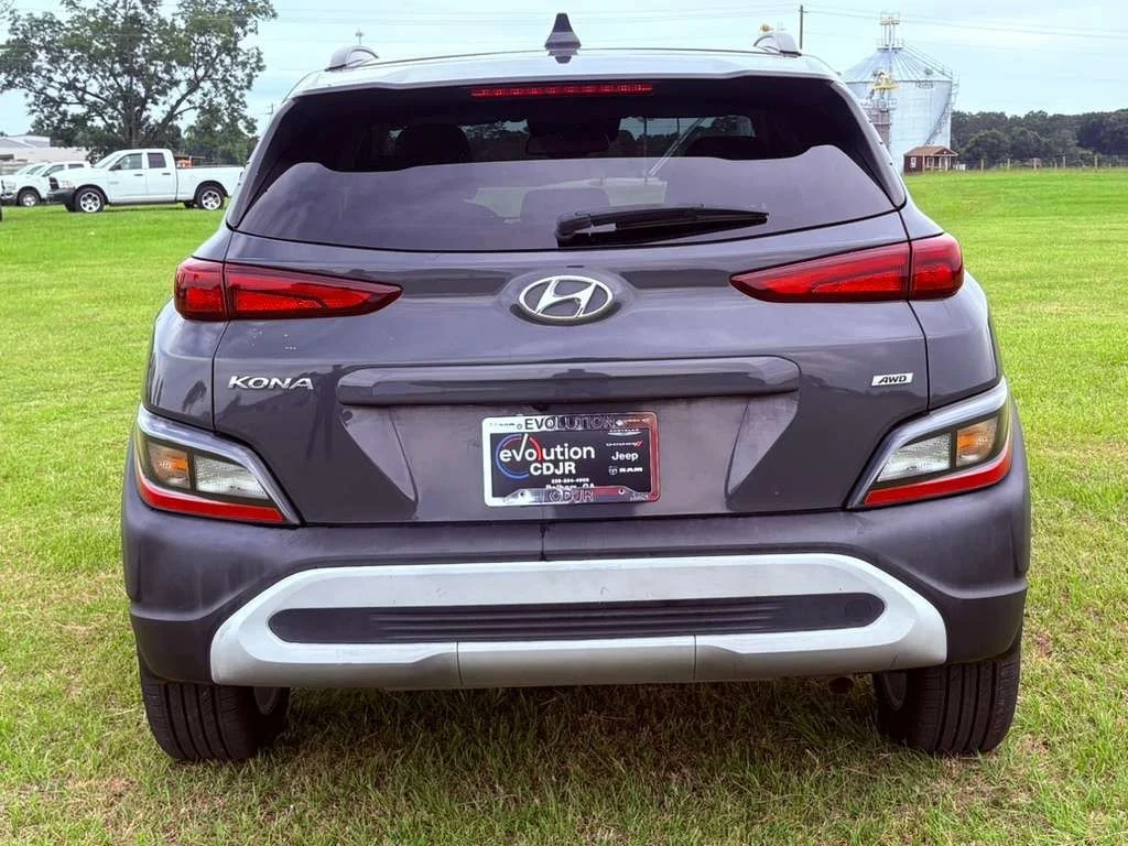 Used 2023 Gray Hyundai SEL image 12