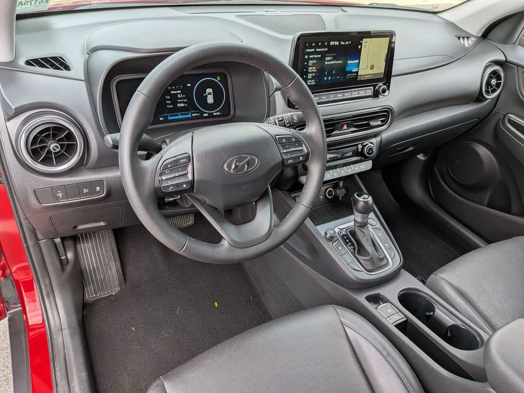 Used 2023 Red Hyundai Limited image 10