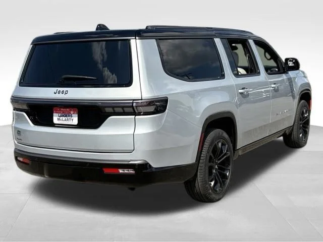 New 2026 Silver Zynith Jeep Summit Obsidian image 8