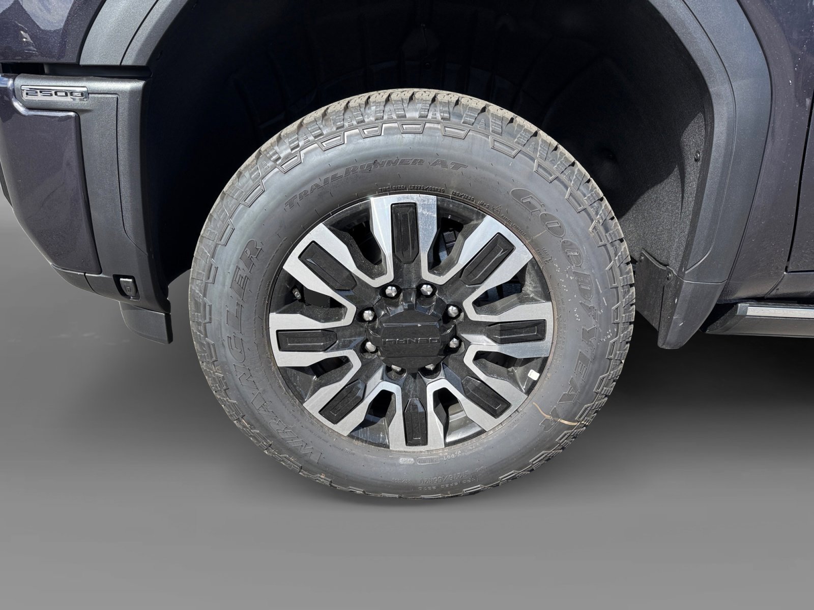 New 2026 Titanium Rush Metallic GMC Denali Ultimate image 9