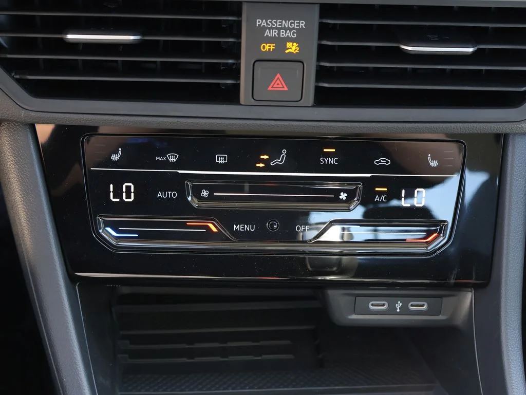New 2026 Gray Volkswagen 1.5T SE image 19