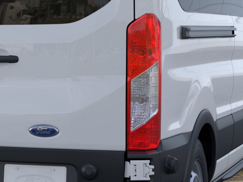 2025 Ford Transit Passenger Van XL - Photo 21
