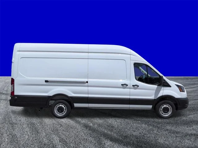 New 2026 Oxford White Ford Cargo Van image 3
